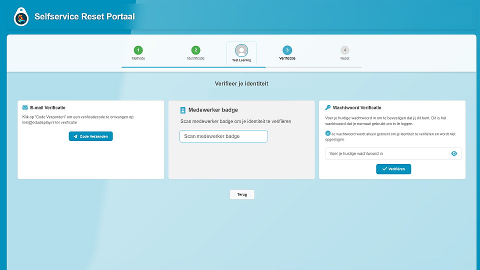 Verificatie bijvoorbeeld via medewerker badge